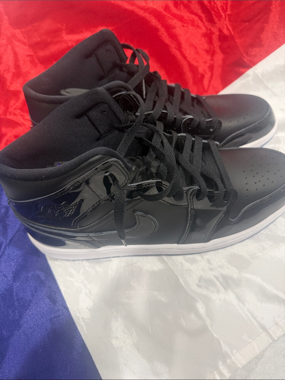 Nike Air Jordan 1 Mid SE Space Jam Men's Shoes Never worn. Come with  box